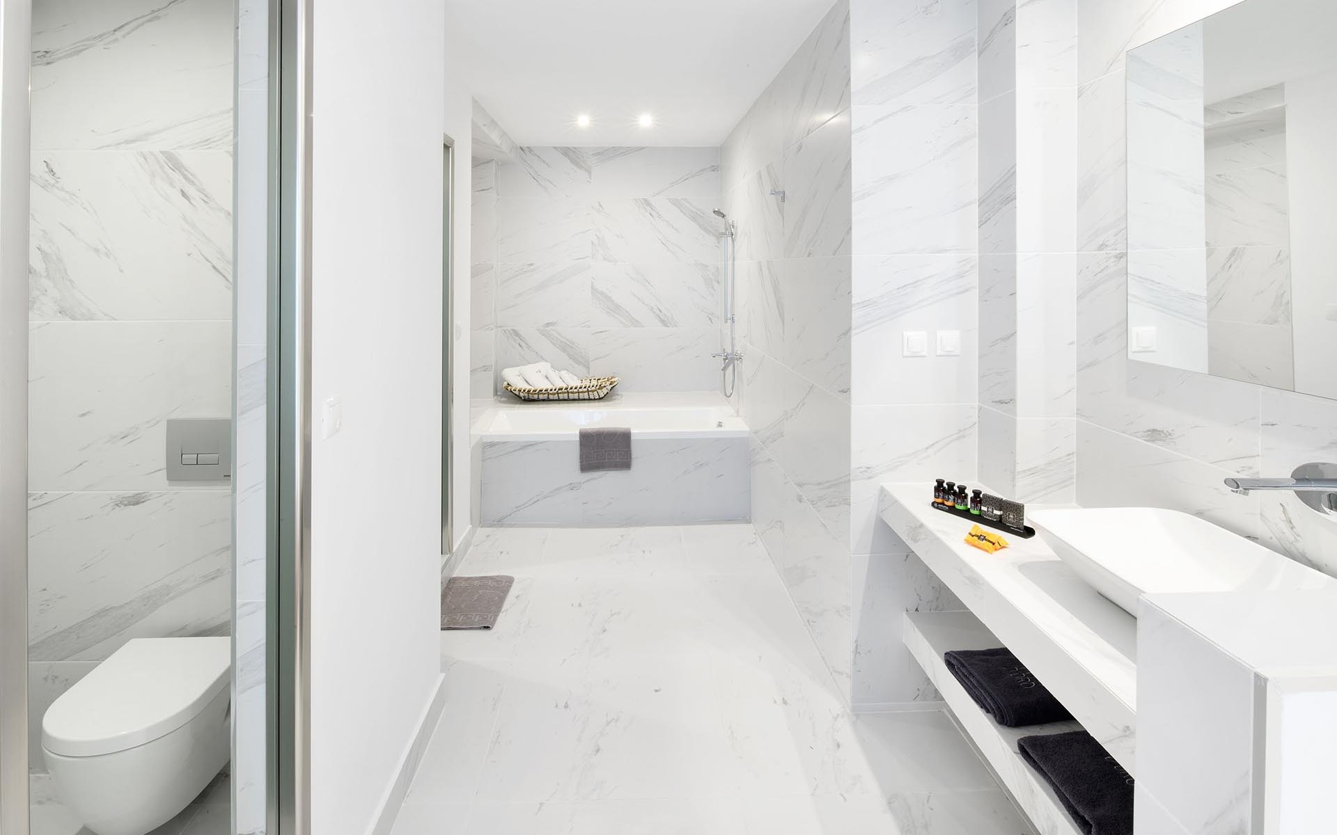 Deluxe Suite with Private Pool