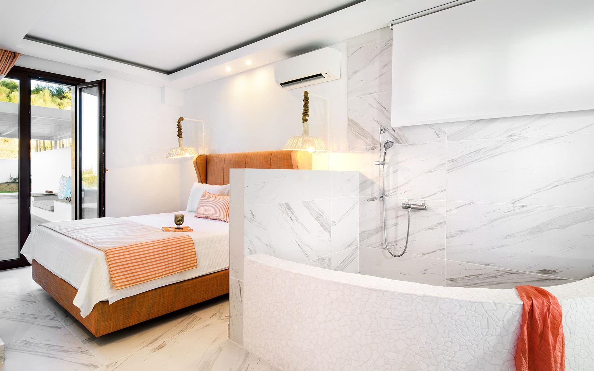 Deluxe Suite with Private Pool