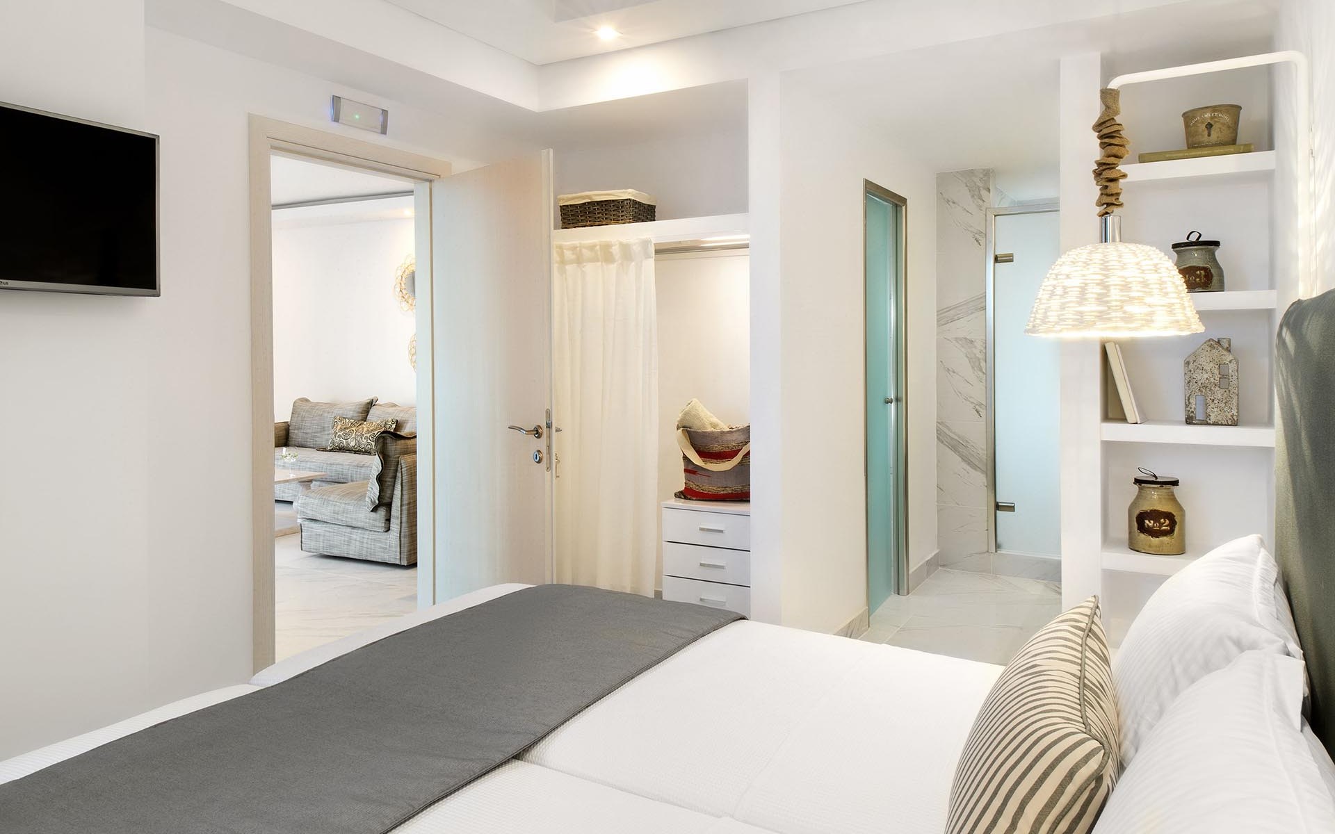 Deluxe Suite with Private Pool