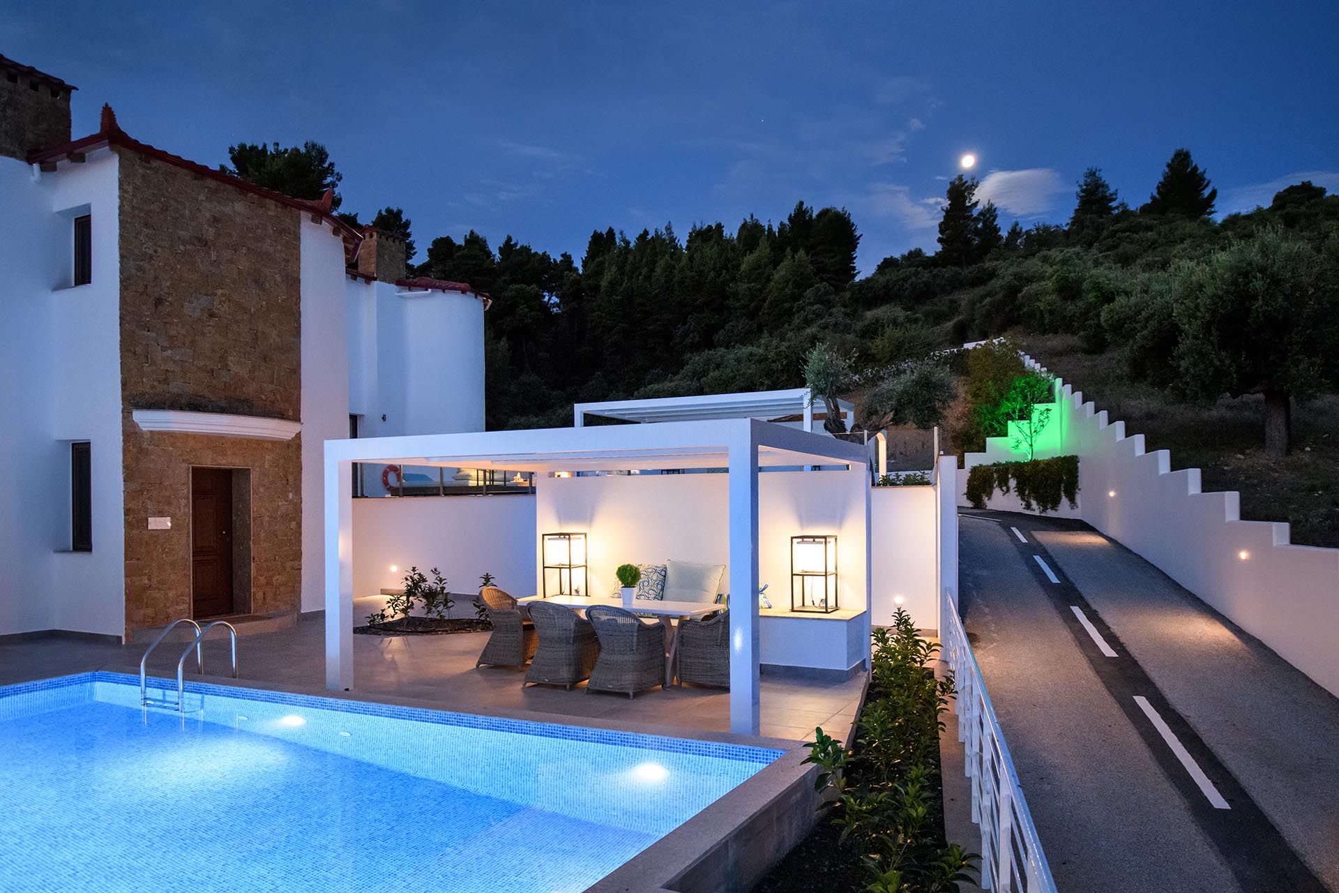 Premium Suite with Private Pool