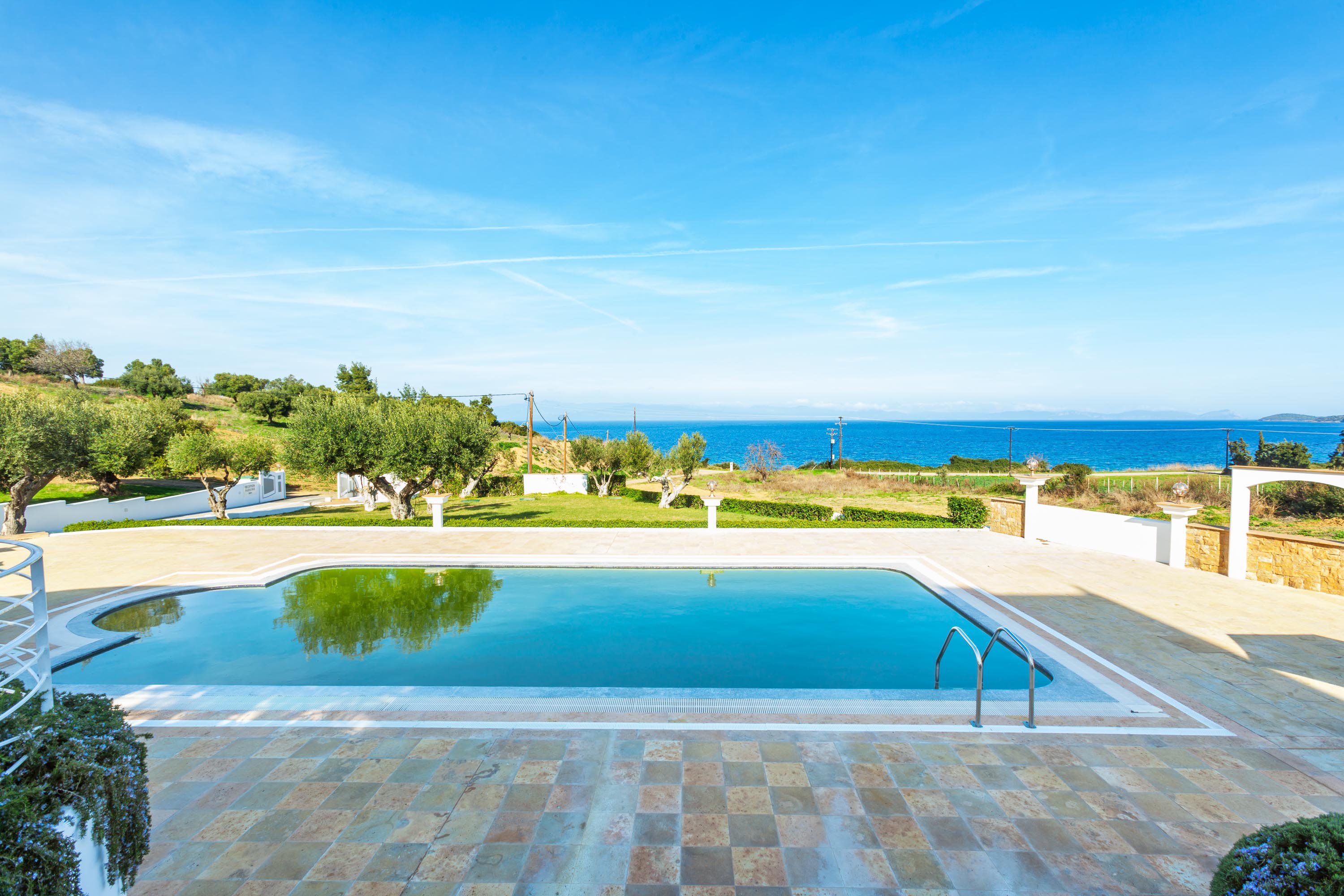 Aeolos Grand Suite with Private Pool