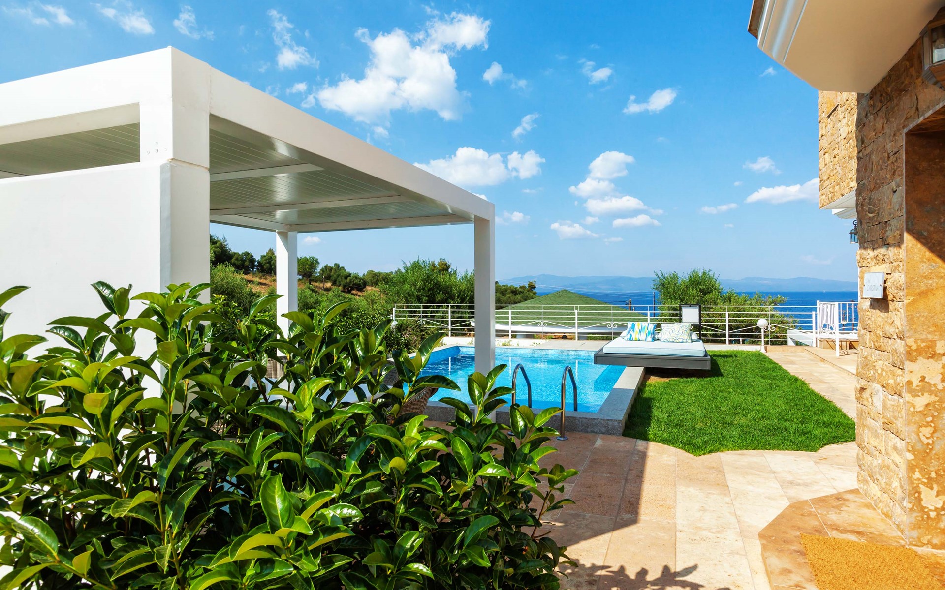 Premium Suite with Private Pool