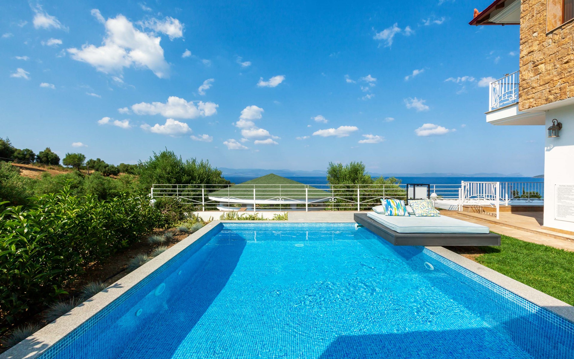 Premium Suite with Private Pool