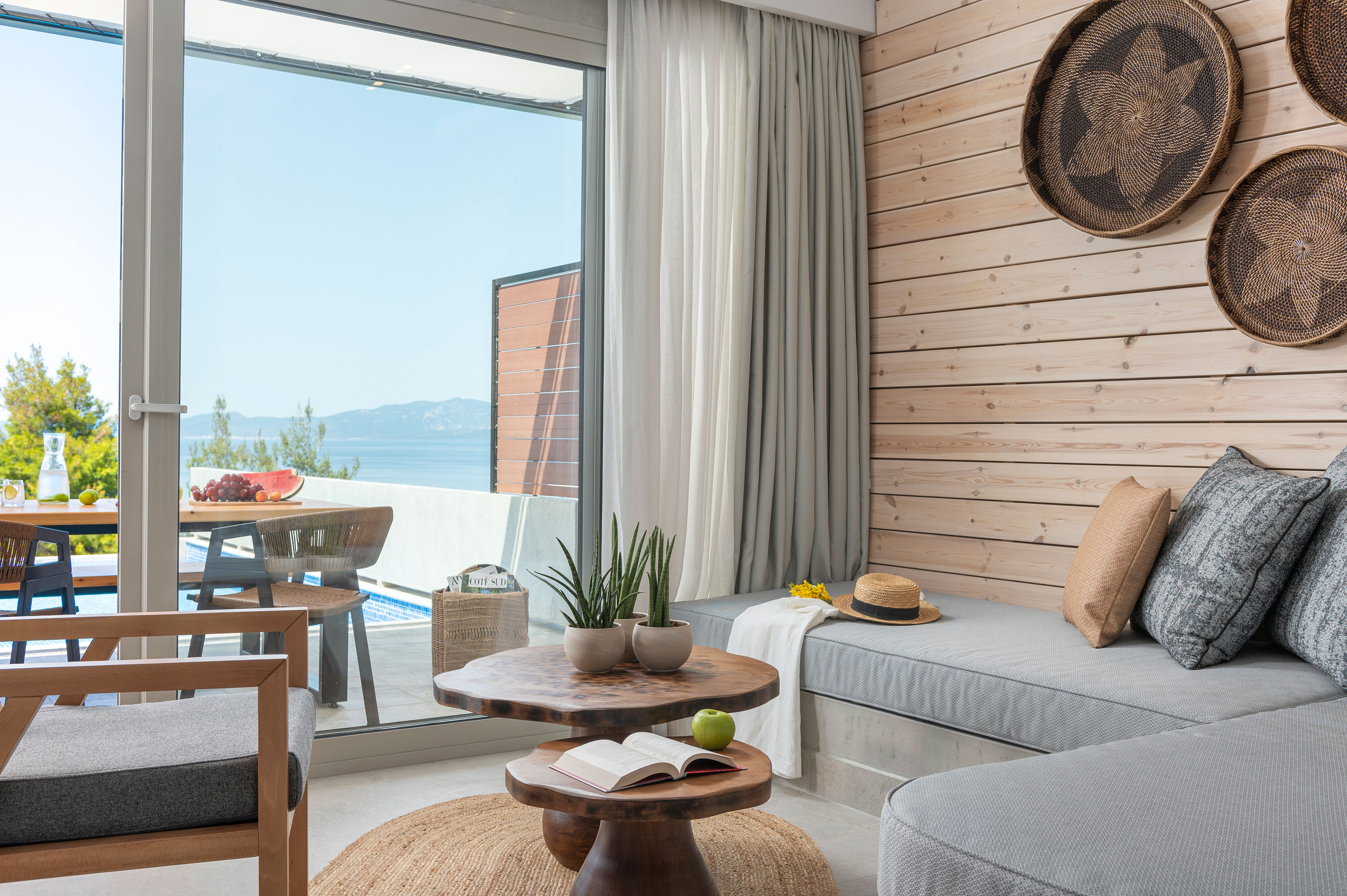 Duplex Suite Sea View Private Heated Pool