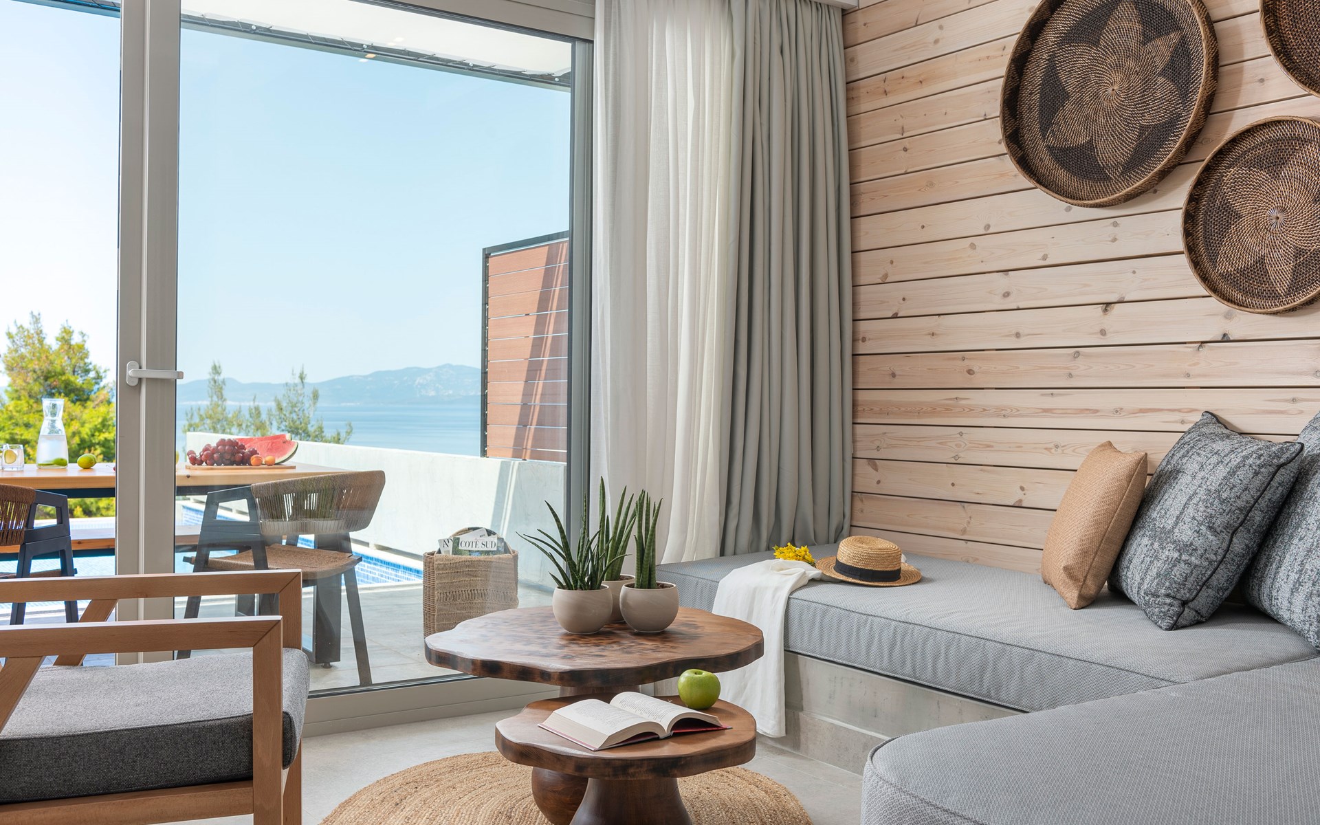 Duplex Suite Sea View Private Heated Pool