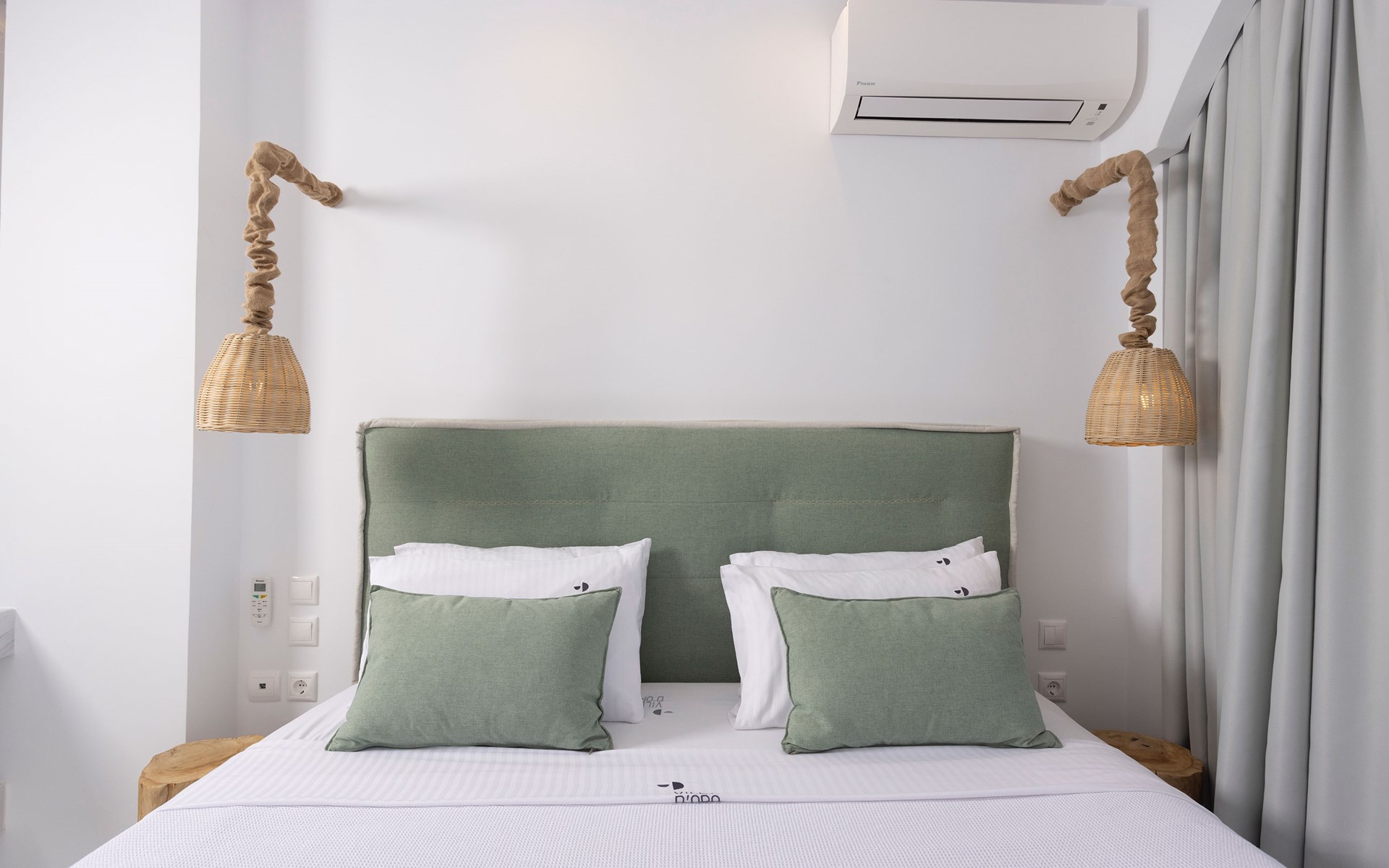 Aeolos Grand Suite with Private Pool