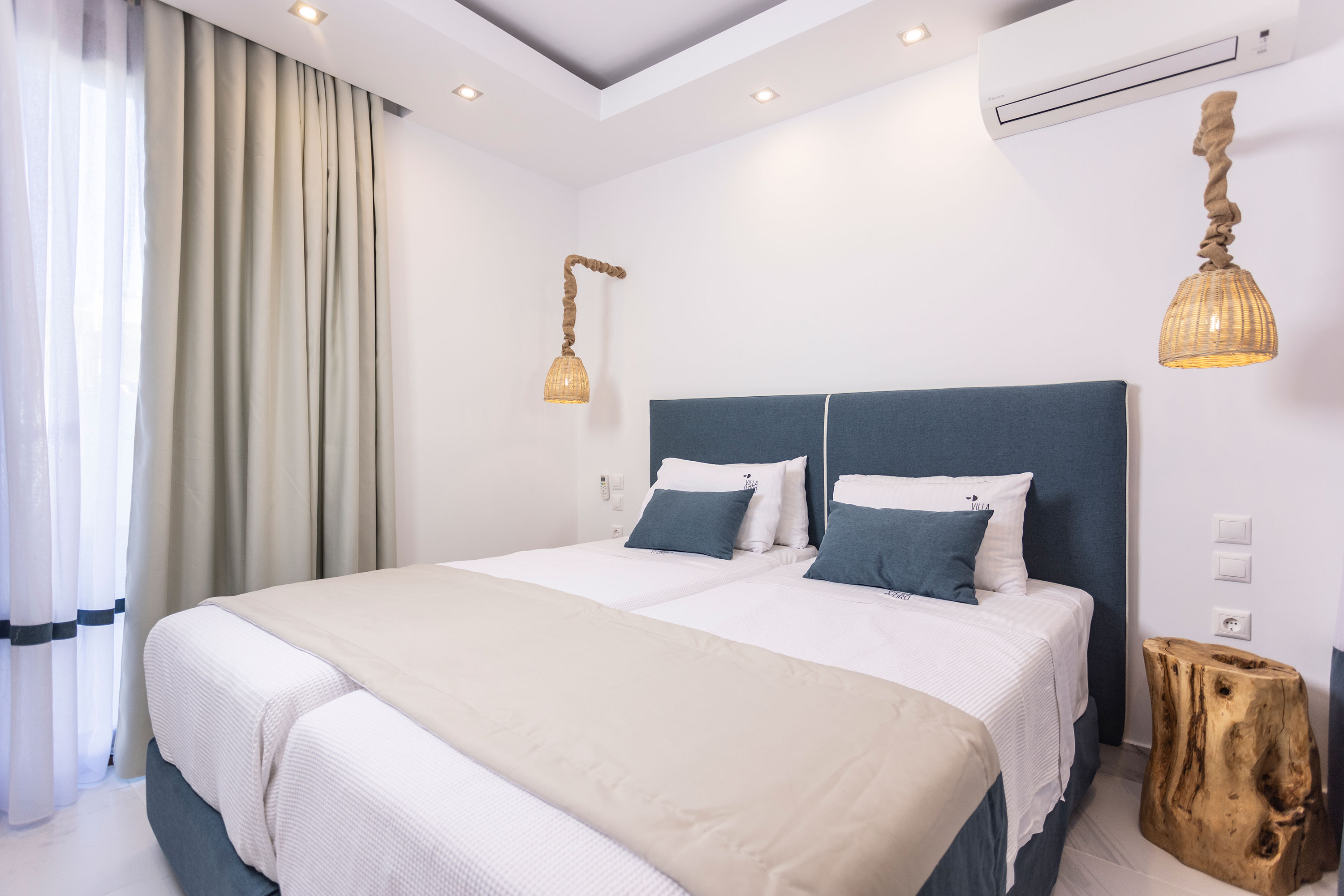 Aeolos Grand Suite with Private Pool