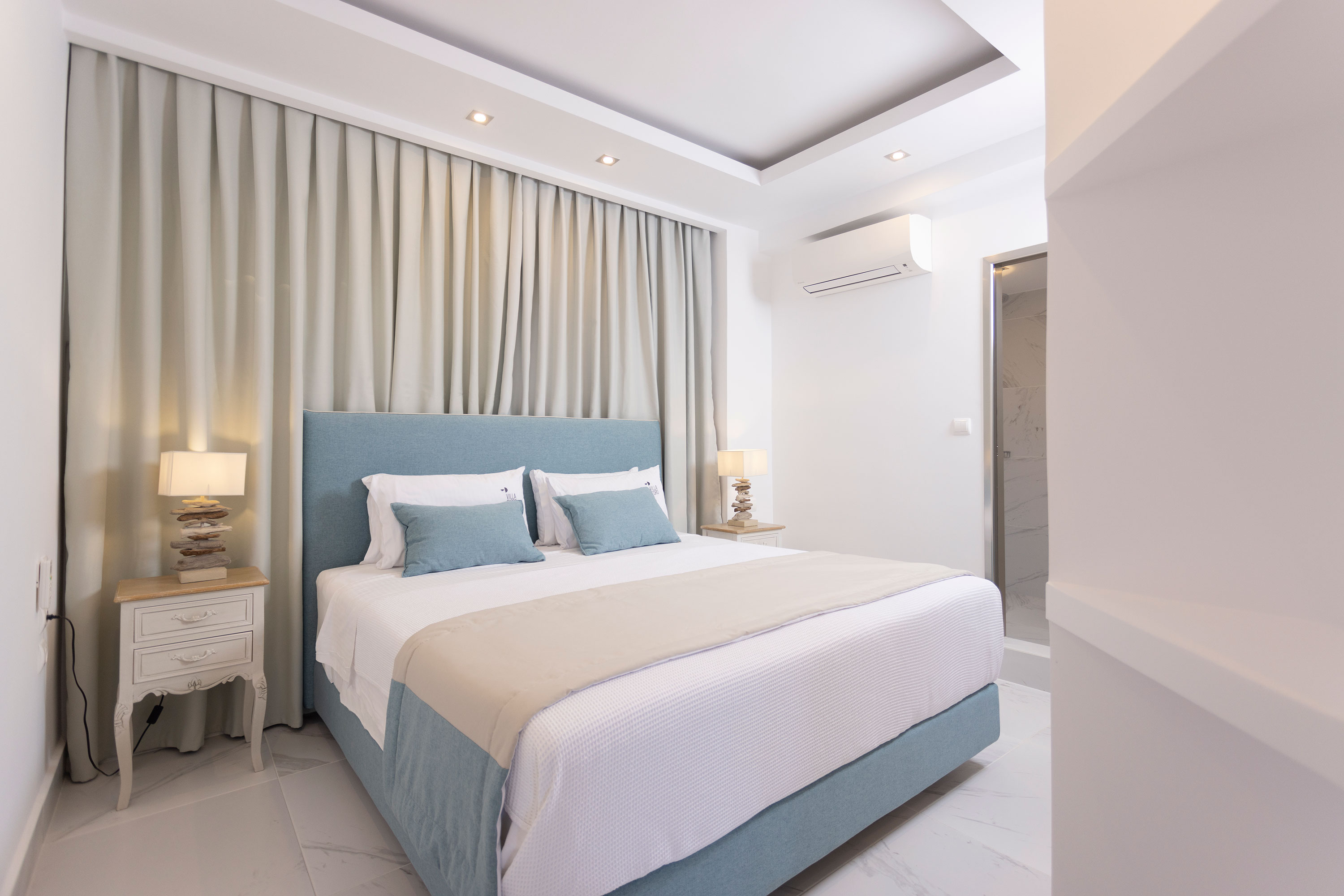 Aeolos Grand Suite with Private Pool