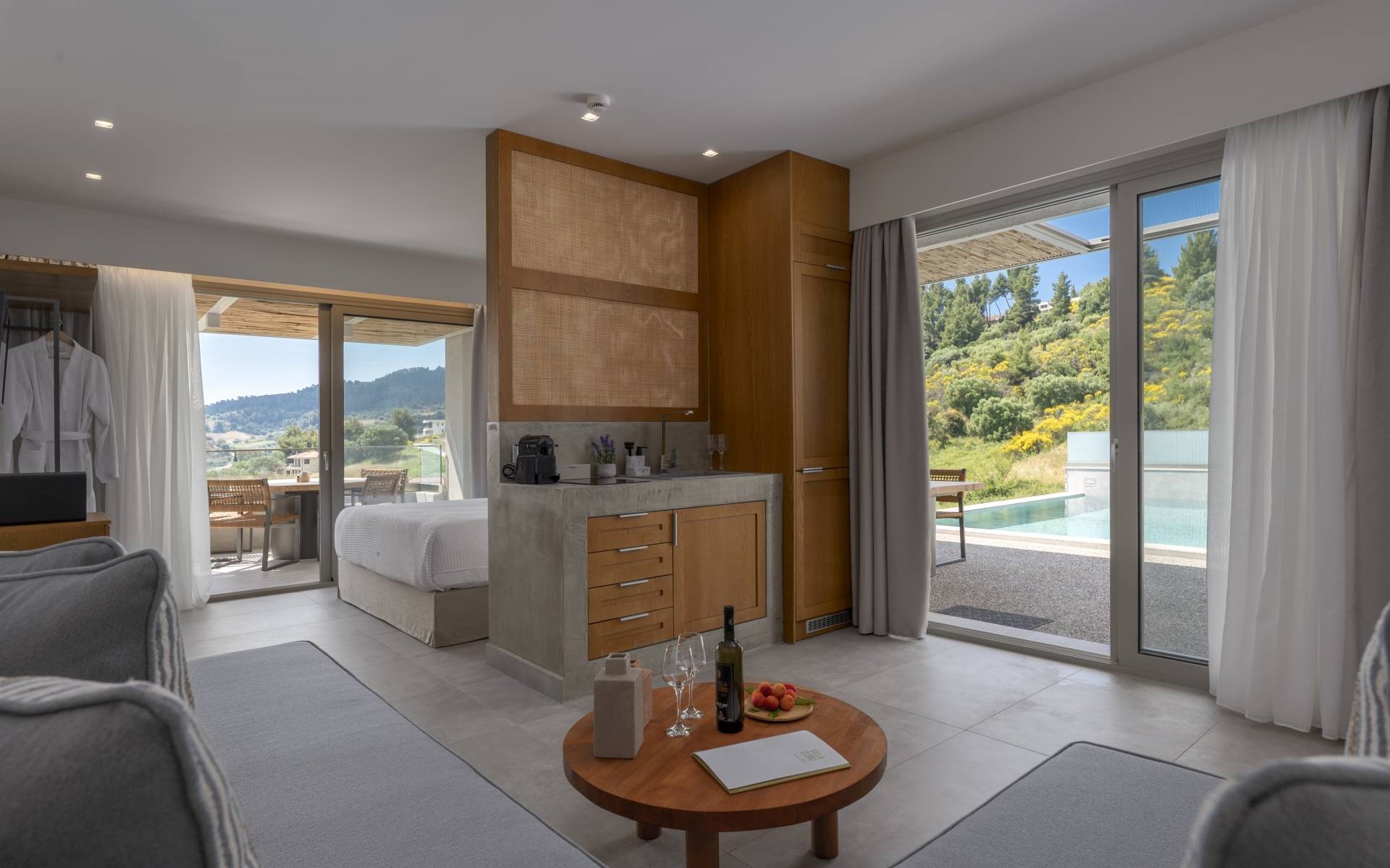 Prestige Suite Sea View Private Pool