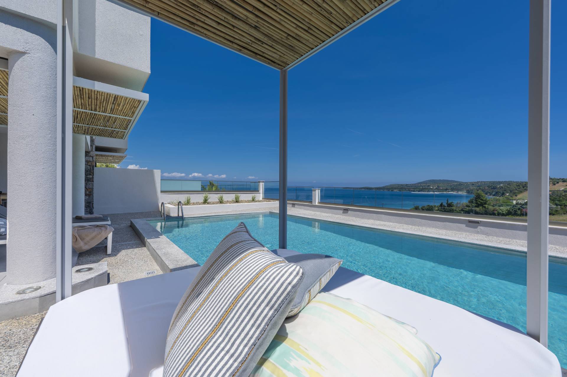Signature Suite Sea View Private Pool