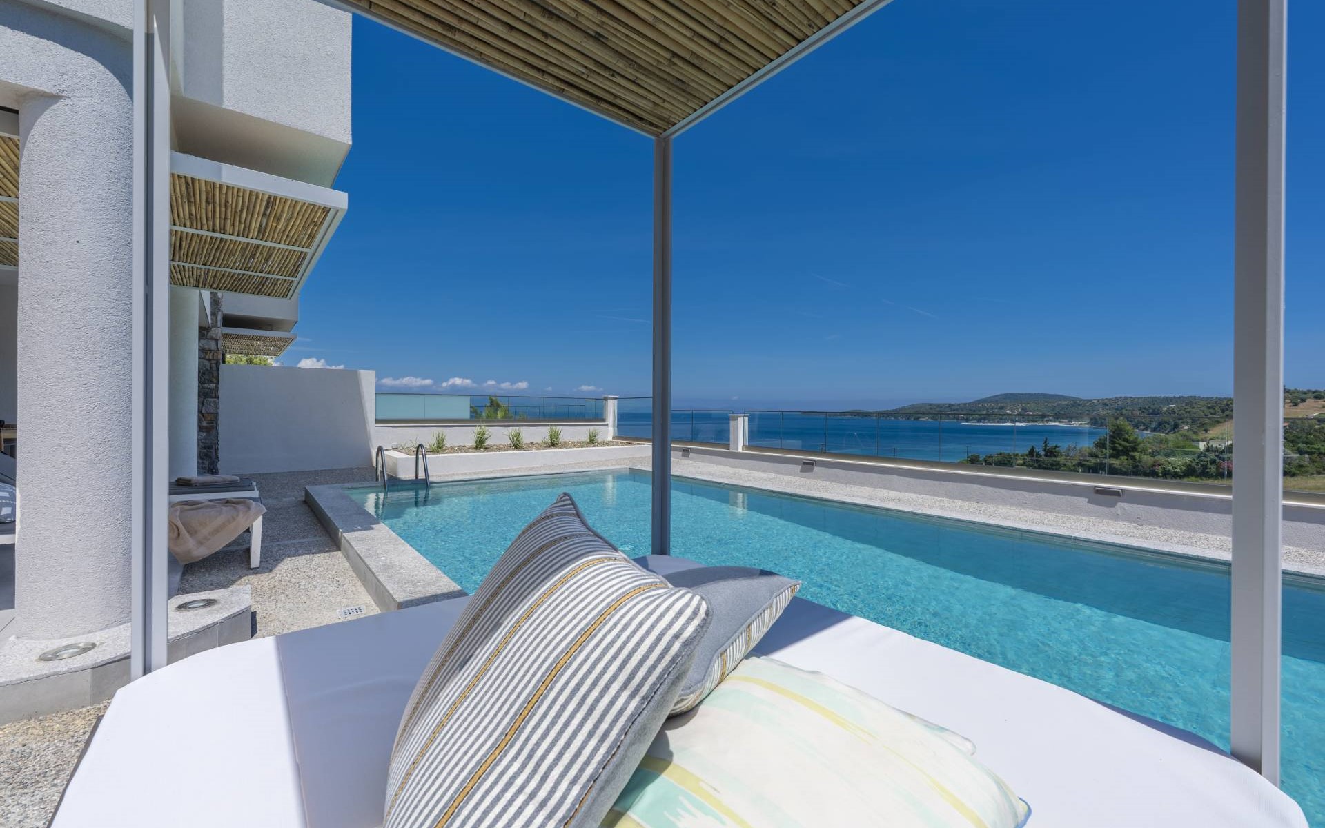 Signature Suite Sea View Private Pool