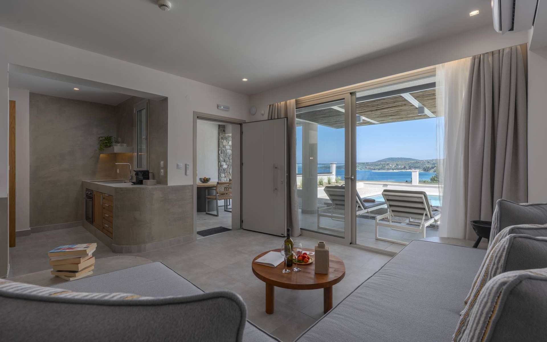 Signature Suite Sea View Private Pool